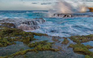 Wave crash rocky shore moss - the rock and water free wallpaper
