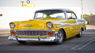 Yellow classic car parking lot - elbridge ayer burbank free wallpaper