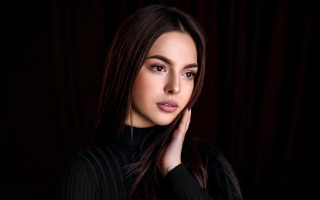 Woman longhair blackwearing portrait elina - a black sweater free wallpaper