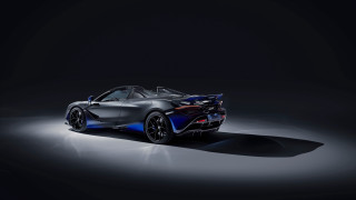 Blue sports car dark spotlight 2 - a spotlight free wallpaper