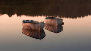 Boats reflection sunset dawn stilllife - reflective free wallpaper