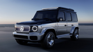 Silver mercedes benz photorealism digital - a silver mercedes benz benz benz benz benz benz benz benz benz benz benz benz benz benz benz benz benz benz benz benz benz benz free wallpaper