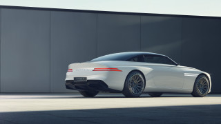 White car building gray wall - side profile free wallpaper