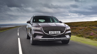 Silver car cloudy sky flower - a silver car free wallpaper