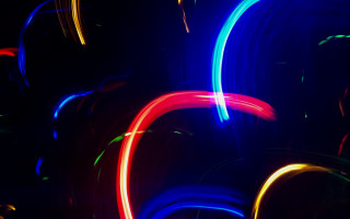 Neon blurry holography green eyes - bruce munro free wallpaper