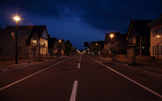 Street night buildings light side 2 - a street light free wallpaper