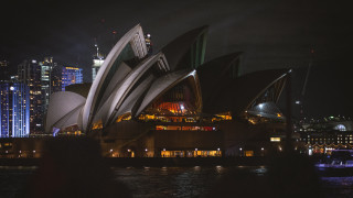 Large building city lights night 2 - a large building free wallpaper