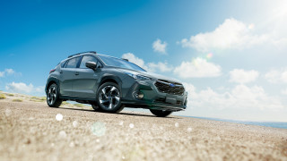 Grey suv ocean road sunny - a road next free wallpaper