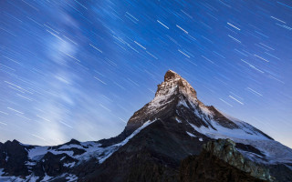 Mountain star trail beach ocean - benoit b. mandelbrot free wallpaper