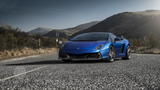 Blue sports car mountains 3d - the side of a road free wallpaper