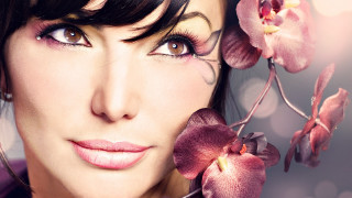 Flower face purple dress pink - airbrush free wallpaper