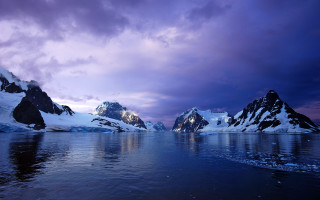 Mountain snow lake purple sky - a purple sky above free wallpaper