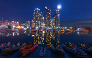 Harbor boats cityscape night lights 2 - a harbor free wallpaper