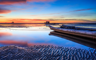 Boat beach sunset ocean city - top of a beach next free wallpaper