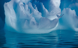Iceberg shore waterboat ecological beach - the water below free wallpaper