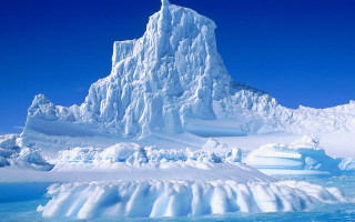 Large iceberg lake snow blue - ice free wallpaper