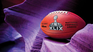 Football purple cloth table background - a football free wallpaper