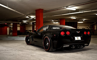 Black sports car parking garage 14 - pillar free wallpaper