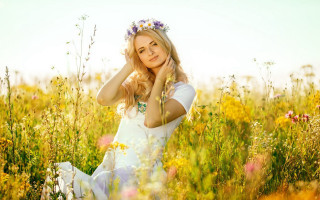 Flower field woman autumn dress - a woman in a field of flowers free wallpaper