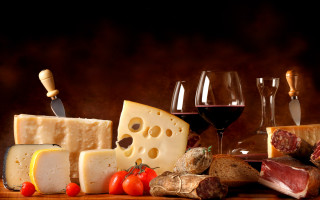 Cheese wine meats fruit stilllife - a wooden table free wallpaper