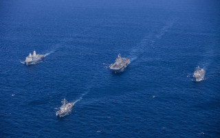 Ships ocean sky bubbles fish - a group of ships free wallpaper