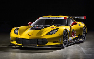 Yellow sports car red stripe 6 - a red tail light free wallpaper