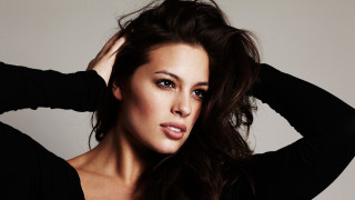 Aramenta dianthe vail wind hair - head and shoulders portrait free wallpaper