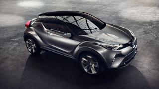 Silver car parked panfuturism digital - a hood free wallpaper