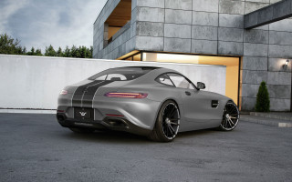Silver sports car building open - matte finish free wallpaper