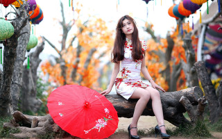Woman red umbrella autumn cosplay - fei danxu free wallpaper