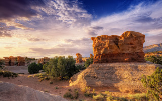 Desert rock formation clouds trees - a matte painting free wallpaper for desktop