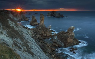 Sunset ocean rocks planet landscape - rock and water free wallpaper