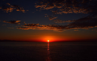 Sunset water clouds boat city - arthur b. carles free wallpaper