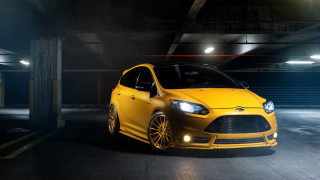 Yellow car parking garage night - night time free wallpaper