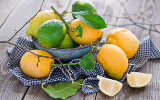 Lemons limes table gingham leaves - lyco art free wallpaper