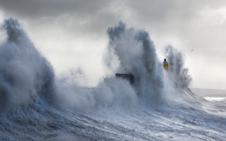 Lighthouse waves ocean shore cloudy - anthony s waters free wallpaper