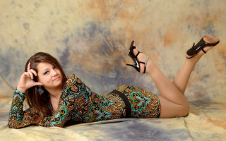 Elina karimova beach laying highheels - a photo free wallpaper