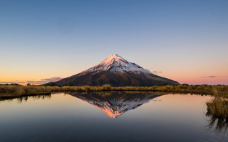 Mountain lake sunset clouds reflection 2 - a sunset in the background free wallpaper