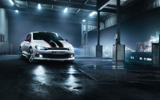 White car parking garage night - fog free wallpaper