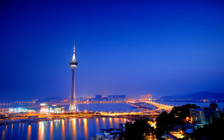 City skyline tower reflections bridge - cui bai free wallpaper