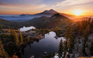 Sunset lake mountains trees water - beautiful landscape free wallpaper