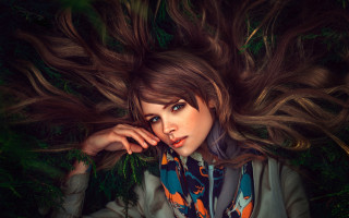 Woman longhair laying blowing wind - the wind free wallpaper