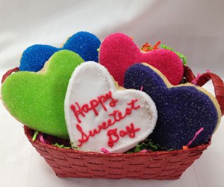 Basket heart shaped cookies table - table free wallpaper