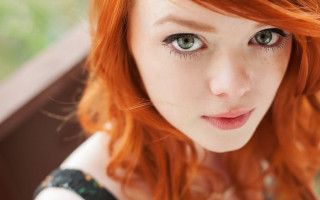 Red hair green eyes black - green eye free wallpaper