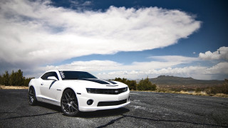 White sports car cloudy sky 4 - a sky background free wallpaper for desktop