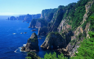 Rocky cliff water forest scenery - a view free wallpaper