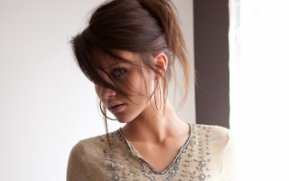 Elina karimova ponytail beads cross - bead free wallpaper