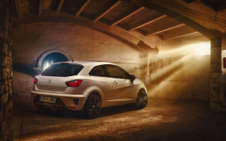White car tunnel lighting 3d - photorealistic lighting free wallpaper
