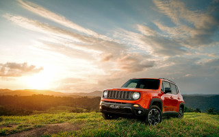 Jeep grassy hill sunset clouds - a grassy hill free wallpaper