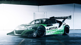 Green white car garage military - a white wall behind free wallpaper